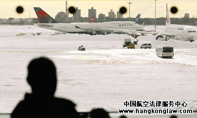 国泰航空5个航班延误 香港飞纽约耗40个小时_